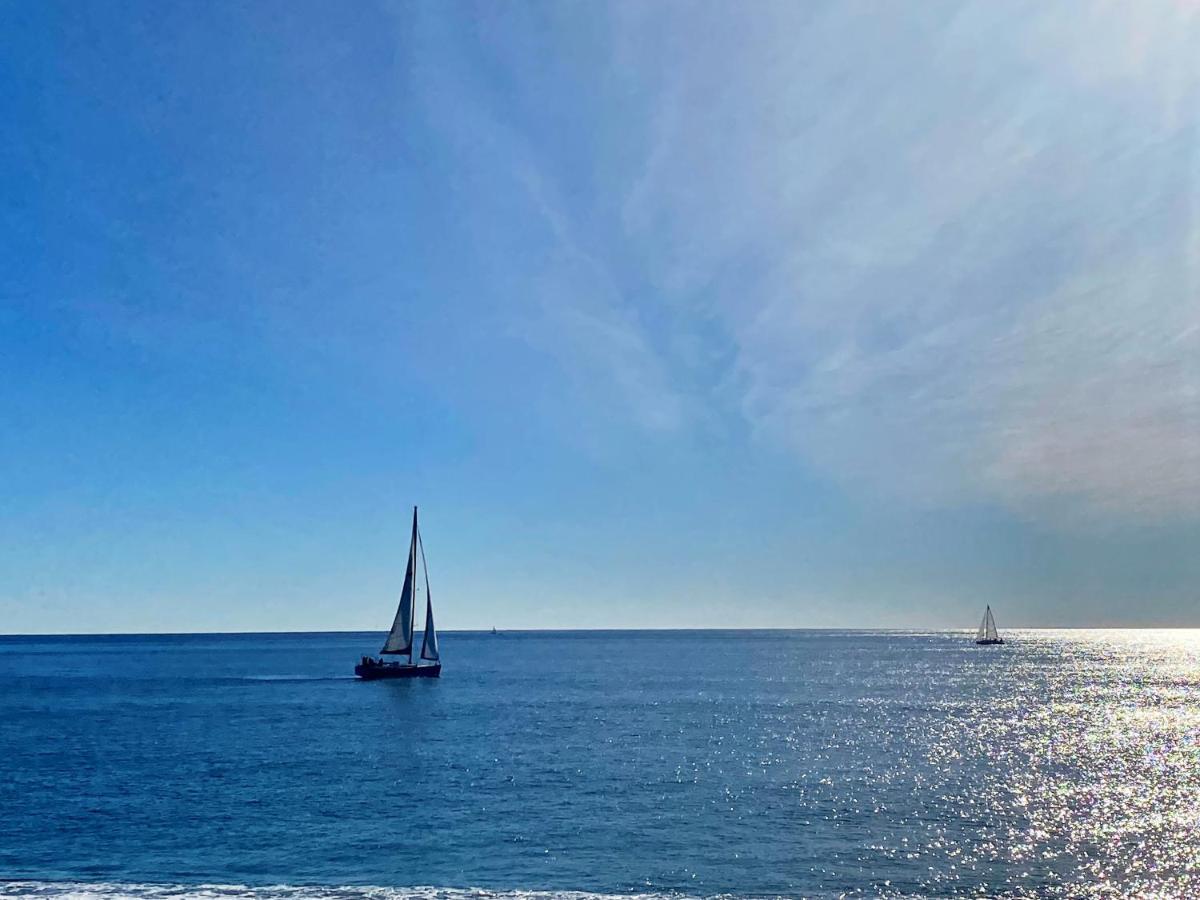 Il Mare In Piazza Lägenhet Albisola Superiore Exteriör bild